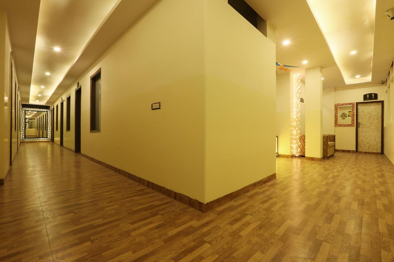 Plazzo Ξενοδοχείο Νέο Δελχί Εξωτερικό φωτογραφία